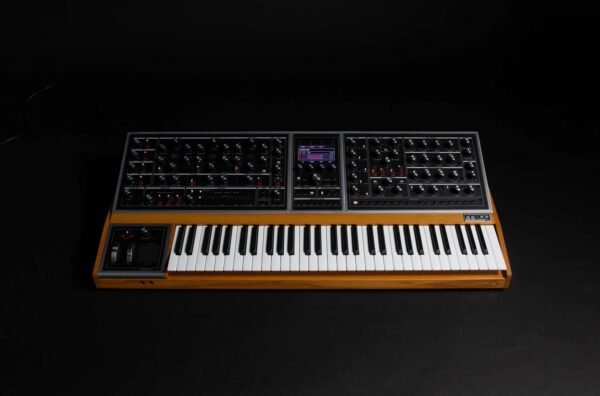Moog One 16 Stimmen – Analoger polyphoner Synthesizer